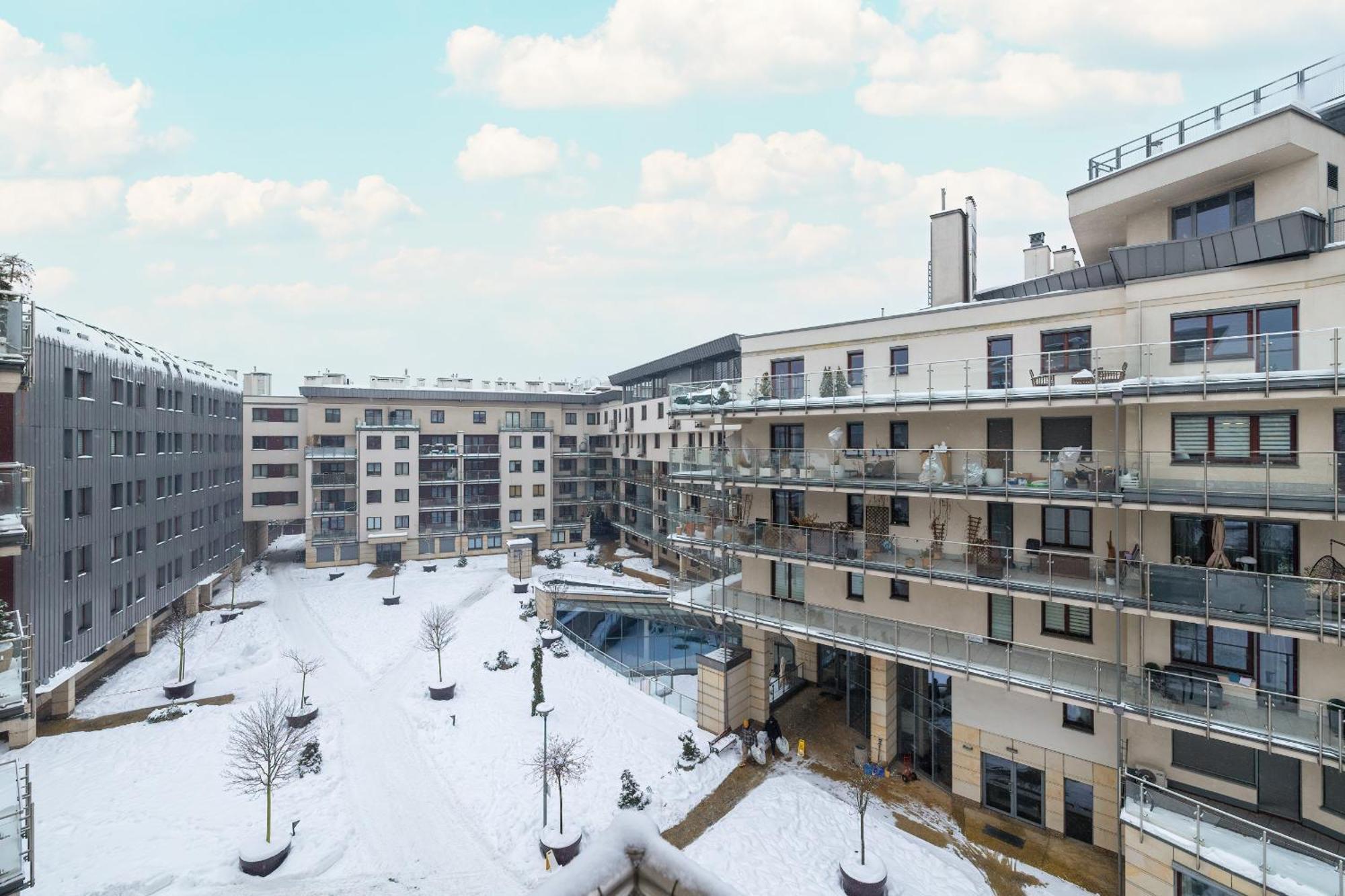 Bulwary Wislane Krakow Apartament Ludwinowska Przy Forum By Noclegi Renters Exterior foto