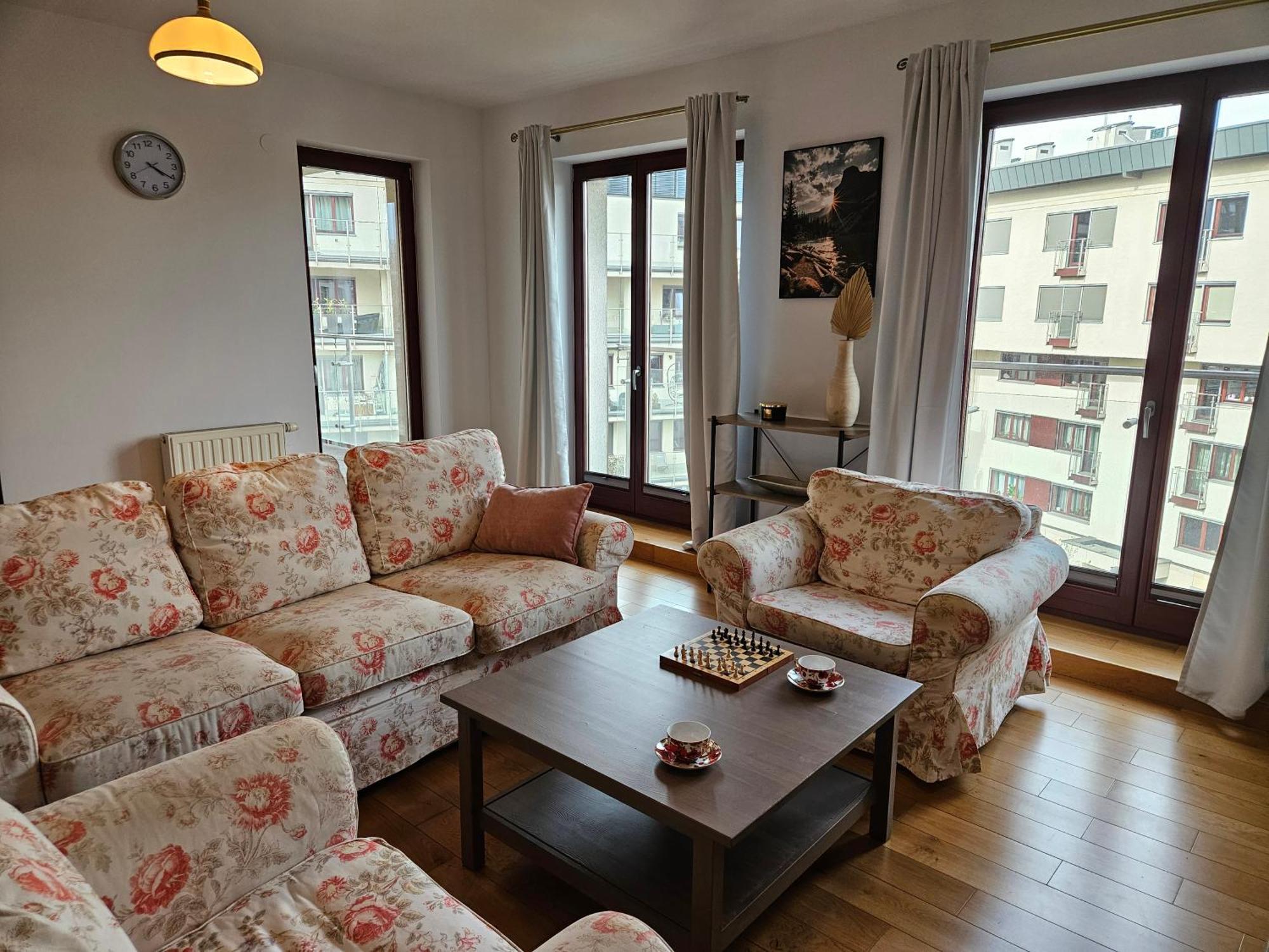 Bulwary Wislane Krakow Apartament Ludwinowska Przy Forum By Noclegi Renters Exterior foto